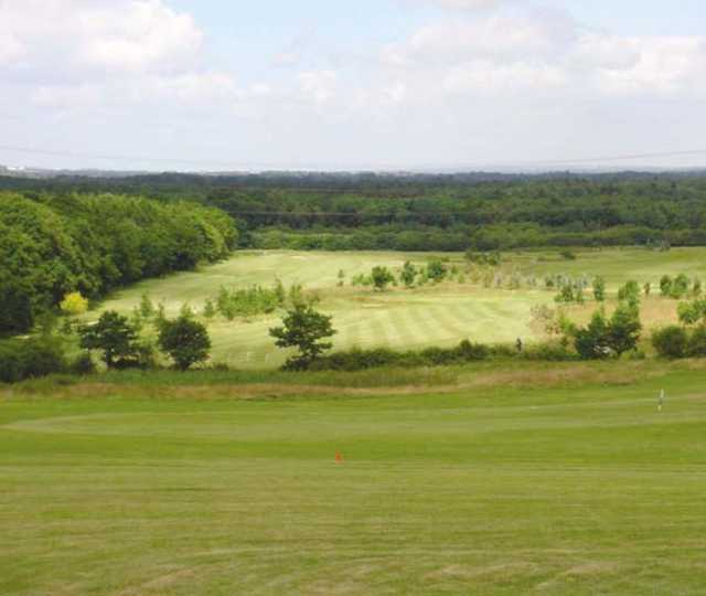 Skylark Golf & Country Club