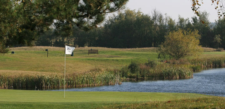 Five Lakes Golf Club (Links Course)