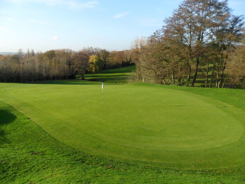 View Golf Courses in Berks Bucks Oxon | English Golf Courses